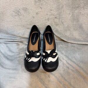 City Classified Black White Spectator Pumps Wingtip Brogue Retro Heel Womens